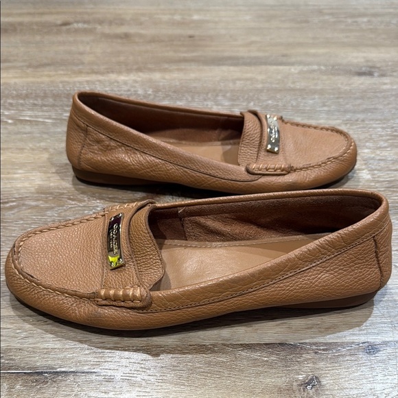 COACH FREDRICA Size 8B Loafers Pebbled Leather Tan Moccasins Slip On Flats - Picture 5 of 9